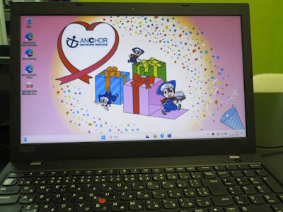 寄贈されたパソコン