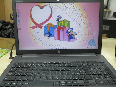 寄贈されたパソコン