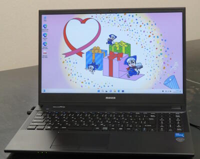 寄贈されたパソコン