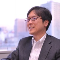 事業開発本部 八幡 孝