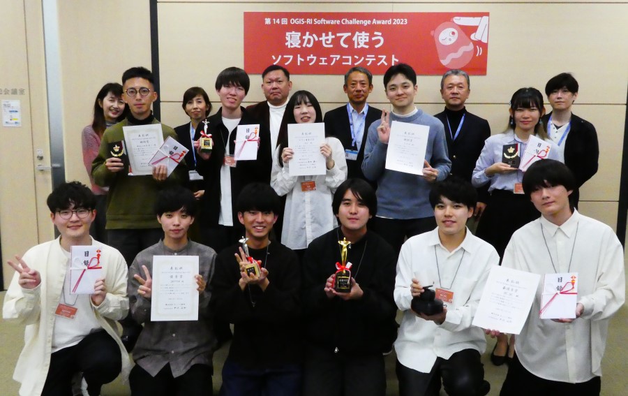 本選参加者集合写真