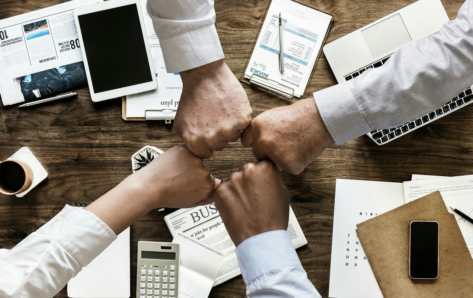 6590_teamwork.jpg